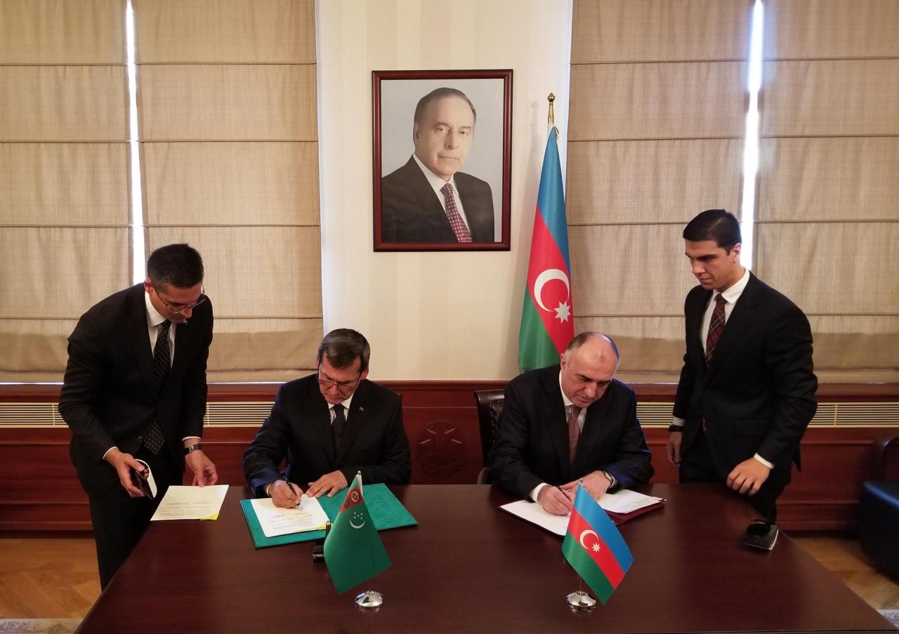 Foreign ministries of Azerbaijan, Turkmenistan ink 2019-2020 co-op program