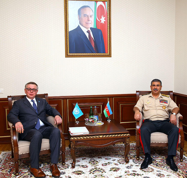 Azerbaijan Defense Minister meets with UN Assistant Secretary General