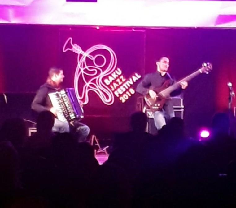 Brazilian musician impresses jazz lovers in Baku [PHOTO]