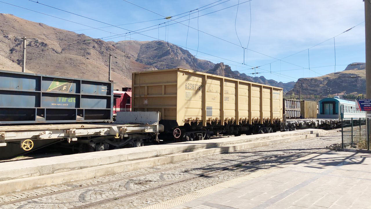 Azerbaijan Railways tests its freight cars in Turkey [PHOTO]