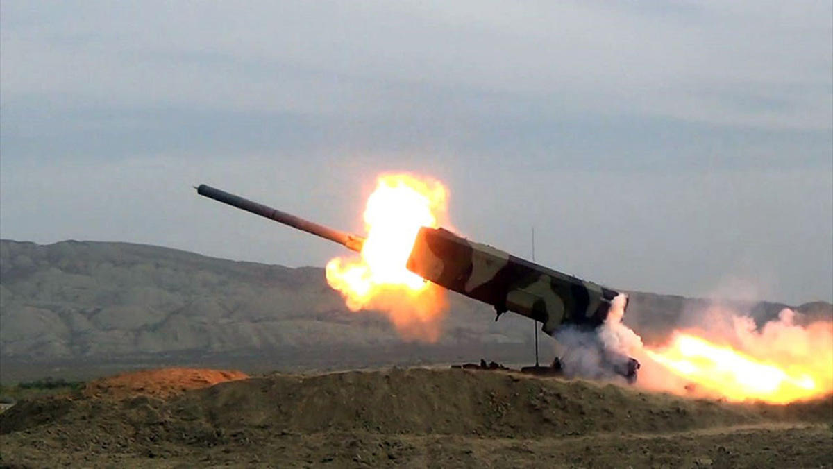 Azerbaijan's Army Corps conduct live-fire exercises [VIDEO/PHOTO]