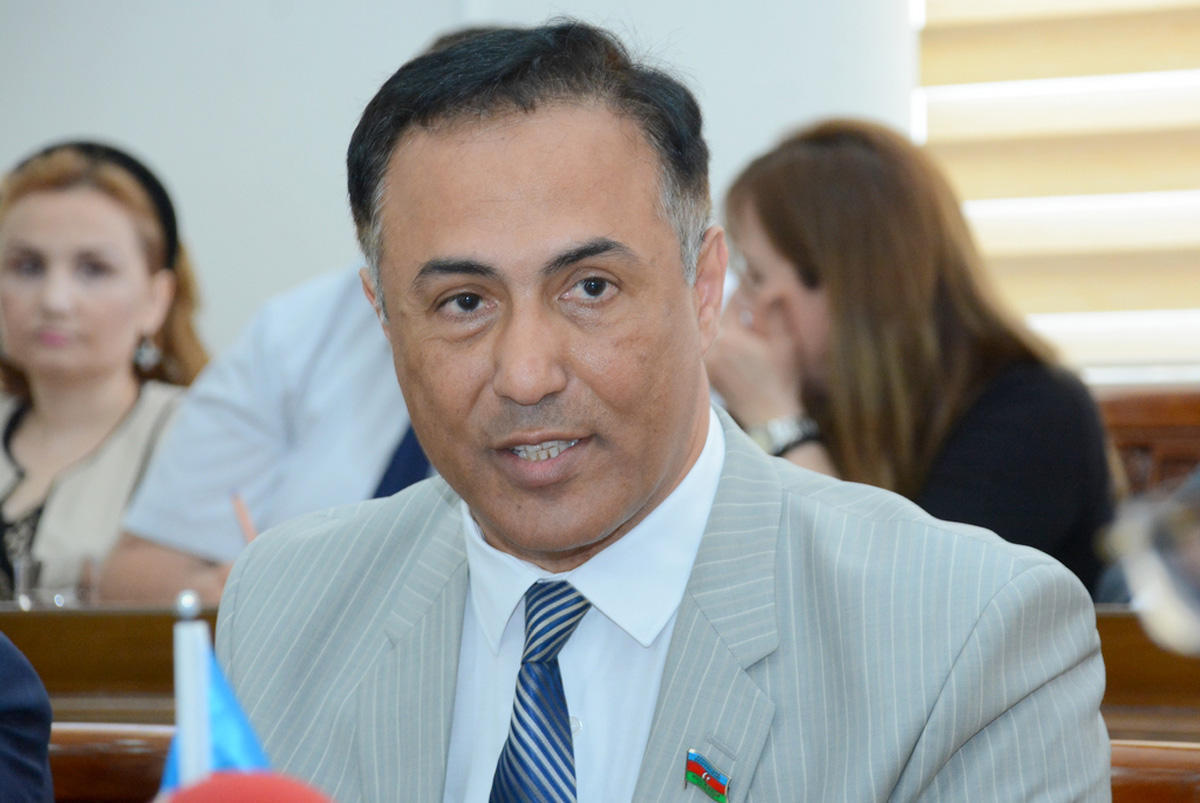 French officials' visit to occupied territories casts shadow on relations with Azerbaijan