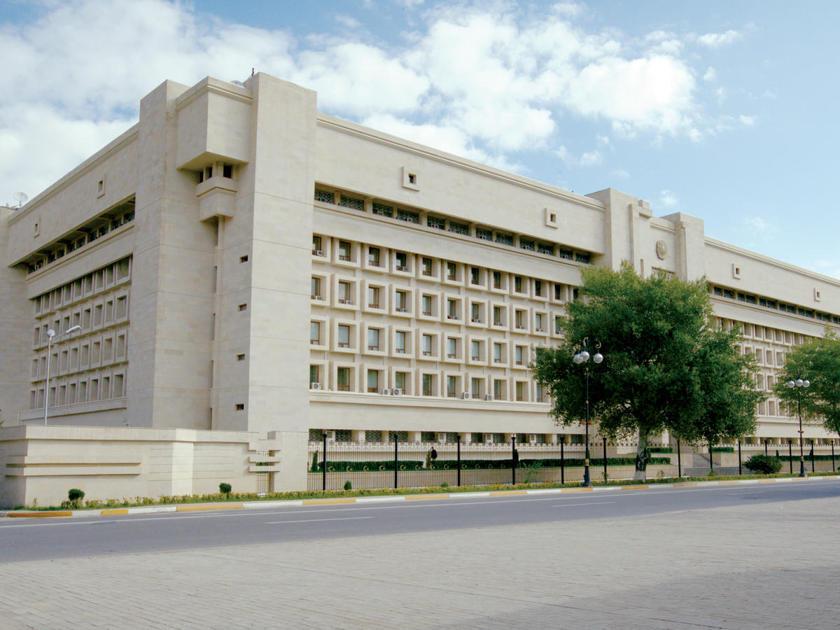 Azerbaijan detains man impersonating state security official [PHOTO]