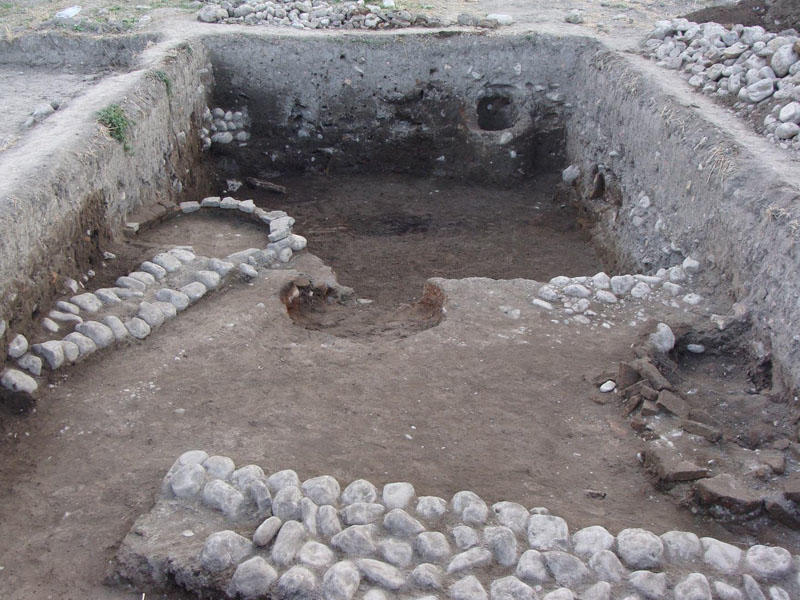 Unique cultural materials discovered in Shabran [PHOTO]