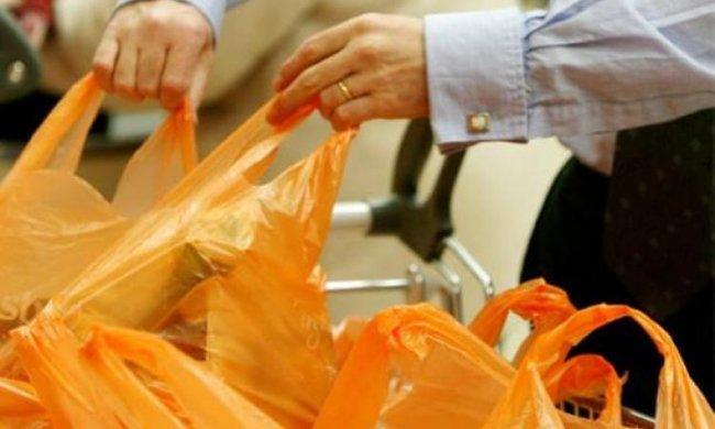 Azerbaijan restricting sale of polyethylene bags, disposable tableware