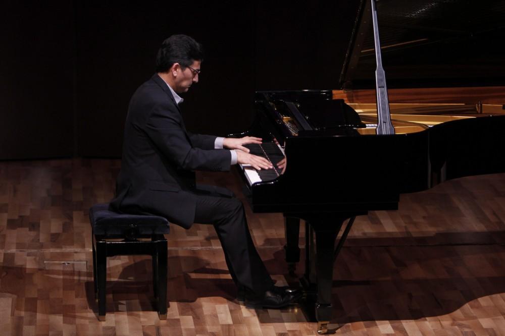 Mexican pianist leaves audience captivated [PHOTO]