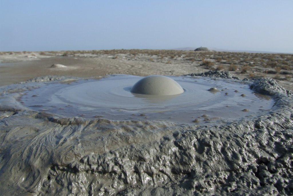Forecasts on mud volcanoes eruptions in Azerbaijan approved