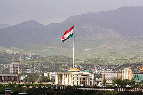 Tajikistan’s tallest ever New Year’s tree to be installed in Dushanbe