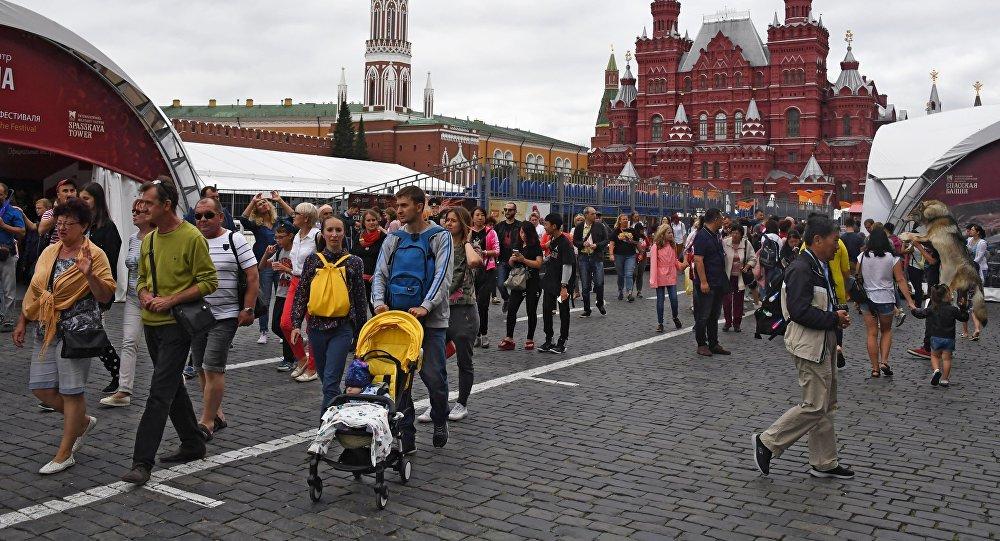 Azerbaijani tourists travel to Russia more often