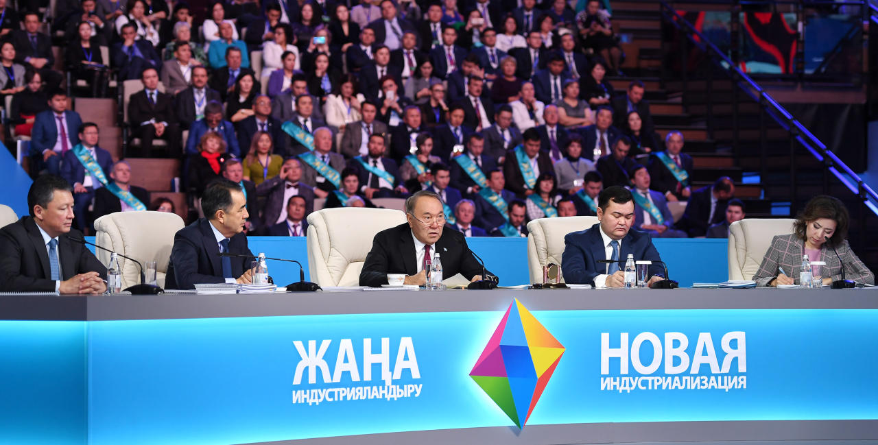 Kazakh President: Country to export 50 new products in recent years [PHOTO]