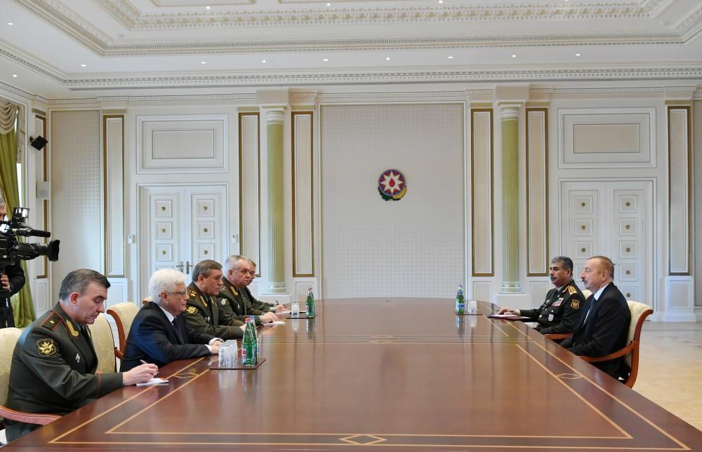 President Aliyev receives Russian top military chief [UPDATE]