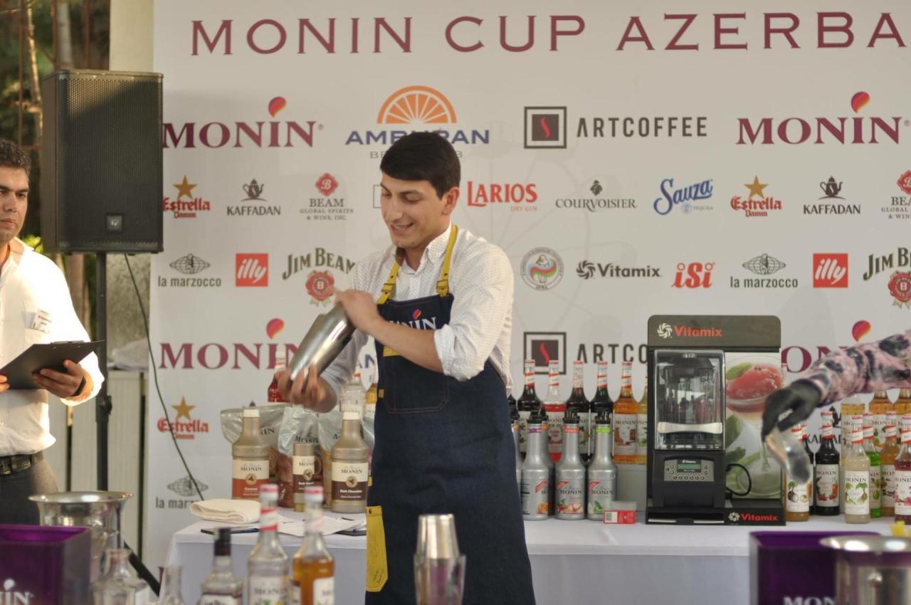 Azerbaijani barman joins MONIN CUP 2018 [PHOTO]