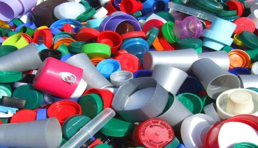 Azerbaijan eyes to decrease domestic use of plastic products