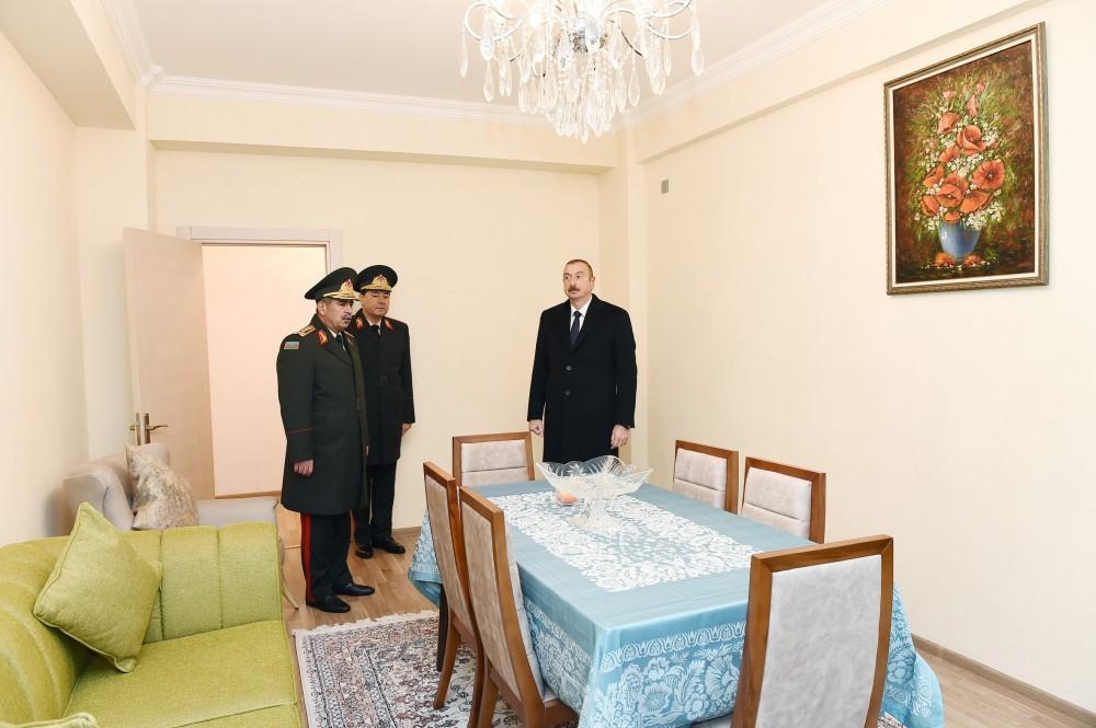 President Ilham Aliyev attends ceremony to give out apartments to servicemen [PHOTO]
