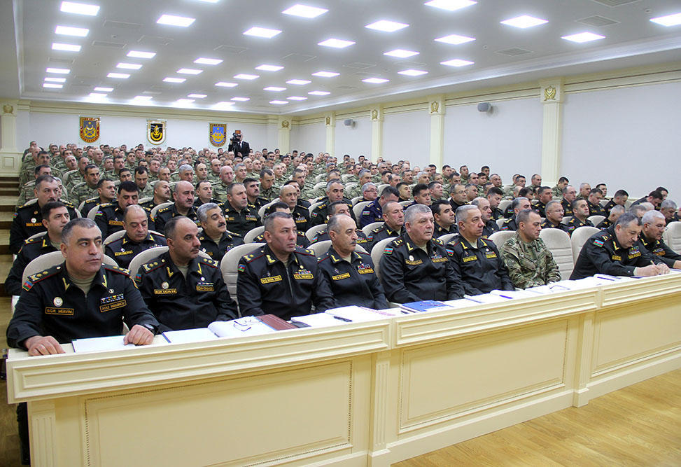 Upcoming tasks for 2019 discussed at Azerbaijani Defense Ministry [PHOTO]