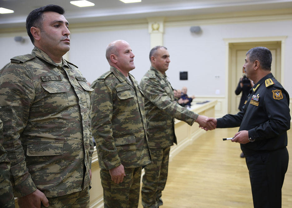 Upcoming tasks for 2019 discussed at Azerbaijani Defense Ministry [PHOTO]