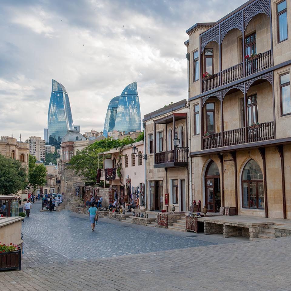 Center for Traditional Art, Museum Center created in Icherisheher