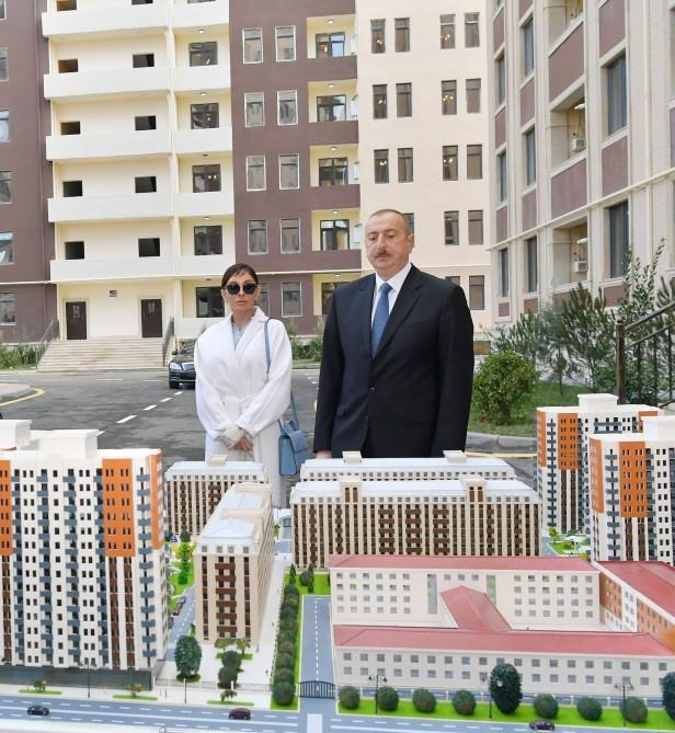 Azerbaijani president, First Lady attend opening of residential complex for refugees, IDPs in Sumgait [PHOTO]