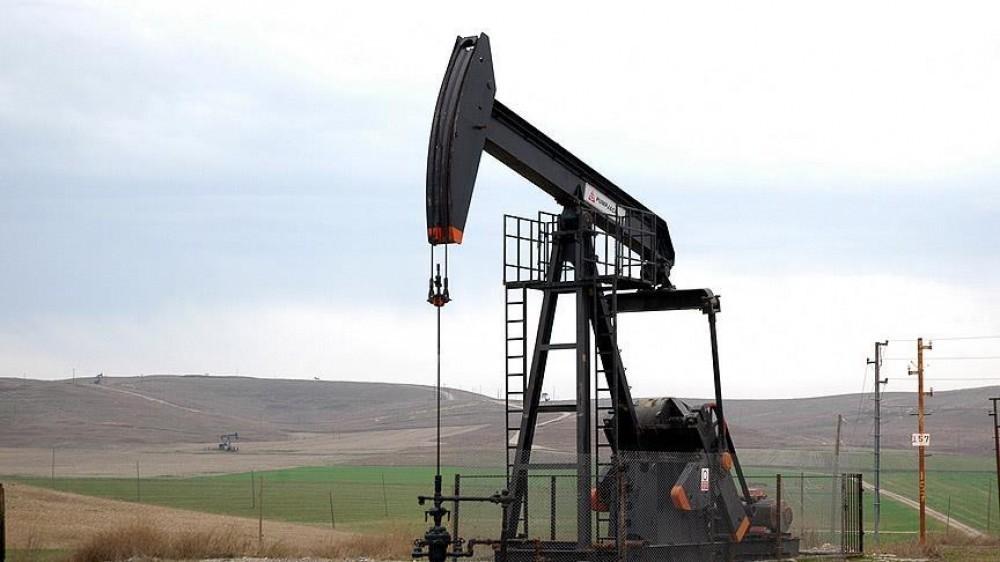Azerbaijan's onshore oilfields to produce 7.4 mln barrels of oil