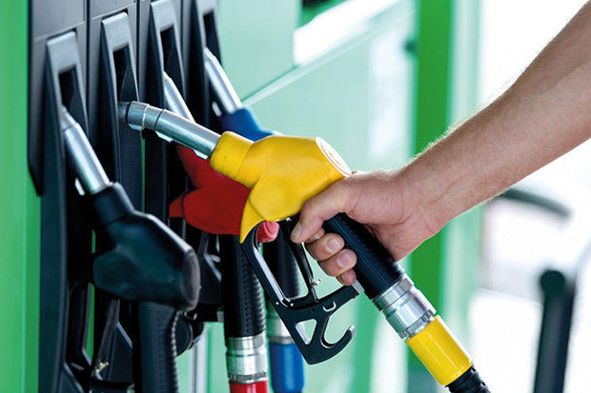 Uzbekistan begins negotiations with Kazakhstan on gasoline imports