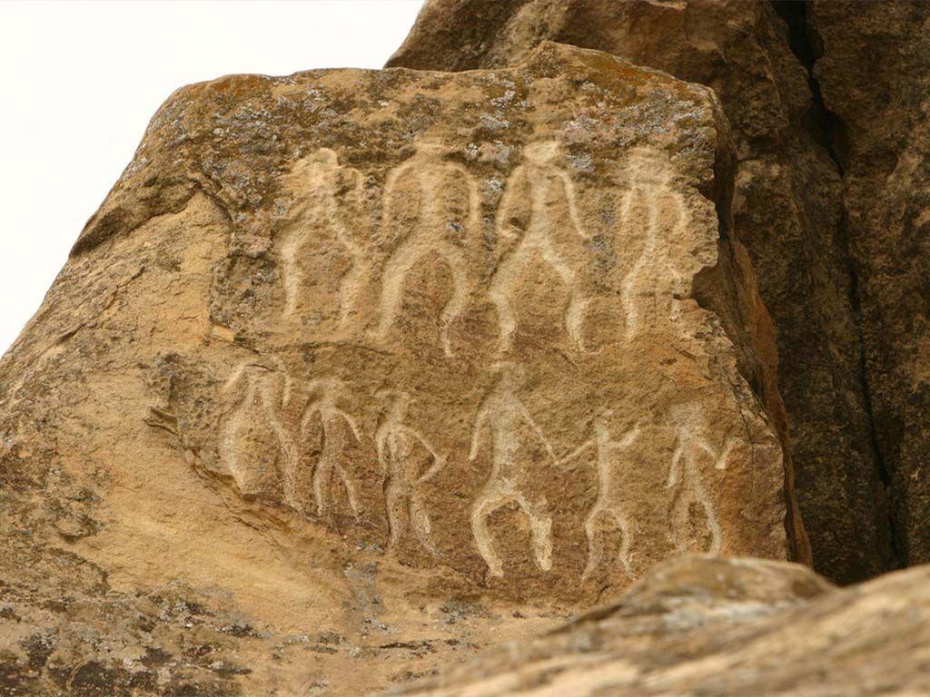 Over 123,000 tourists visit Gobustan