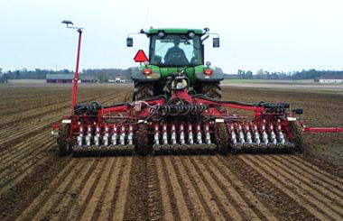 Preferential sale of agricultural equipment launched in Azerbaijan