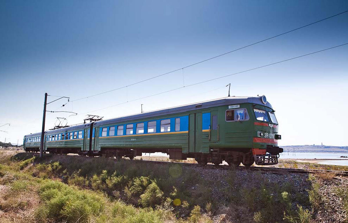 Electric trains to run from Makhachkala to Azerbaijani border
