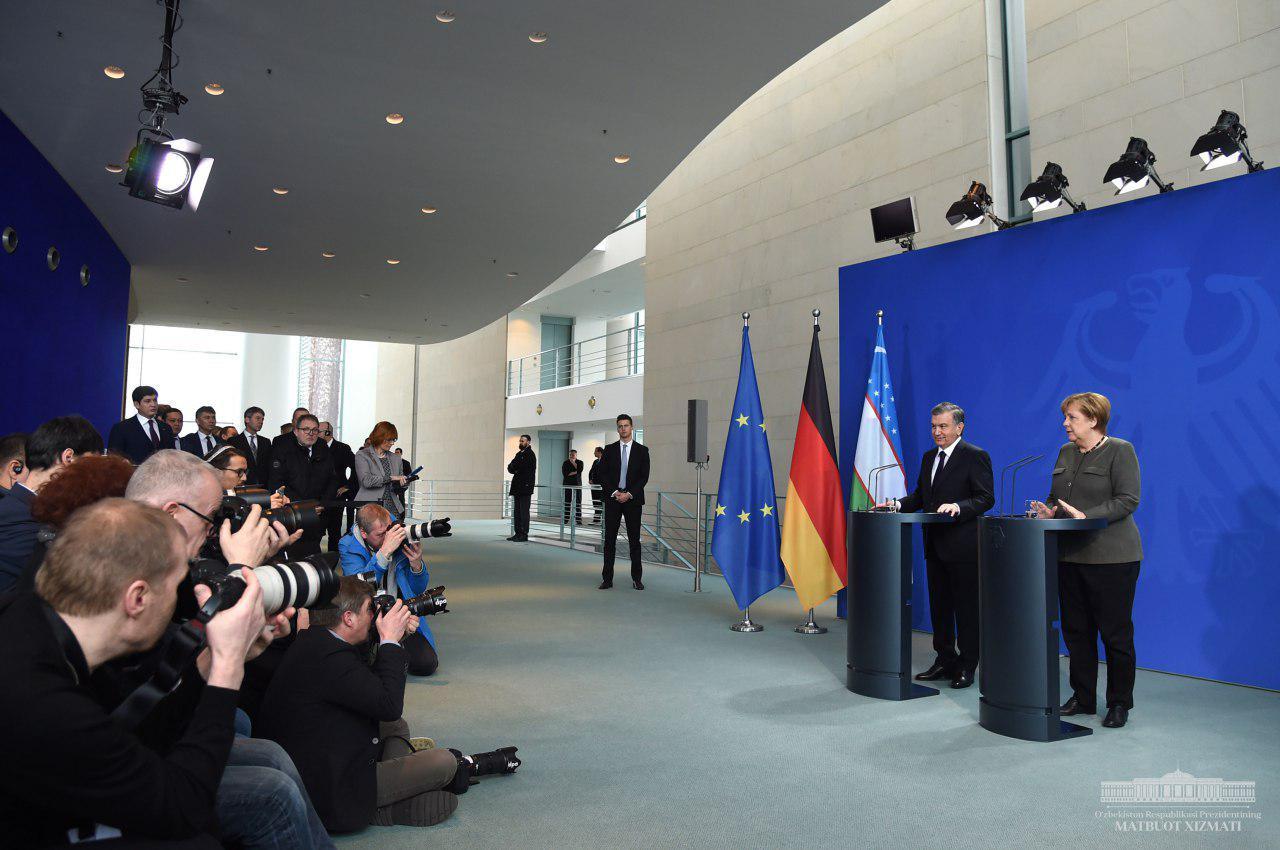 Uzbek, German leaders sign nine documents [PHOTO] - Gallery Image