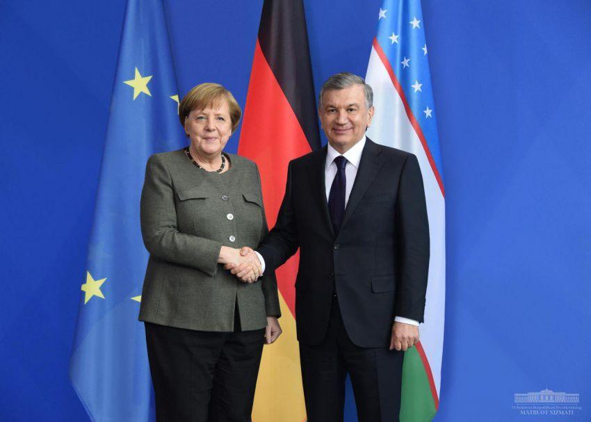 Uzbek, German leaders sign nine documents [PHOTO]