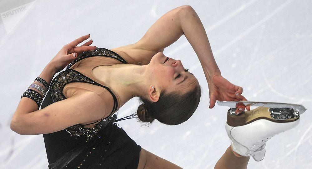 National figure skater successfully performs in Minsk