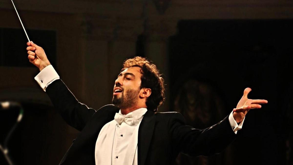 Azerbaijani conductor to perform in France