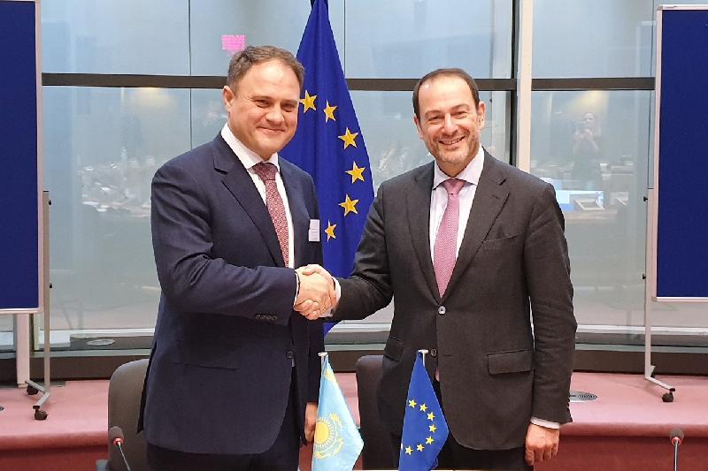 Kazakhstan, EU discuss cooperation in Brussels [PHOTO]