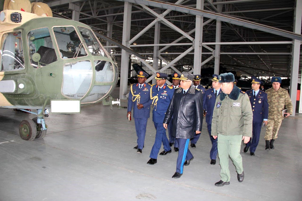 Azerbaijan, Nigeria mull possibilities for co-op between air forces [PHOTO]