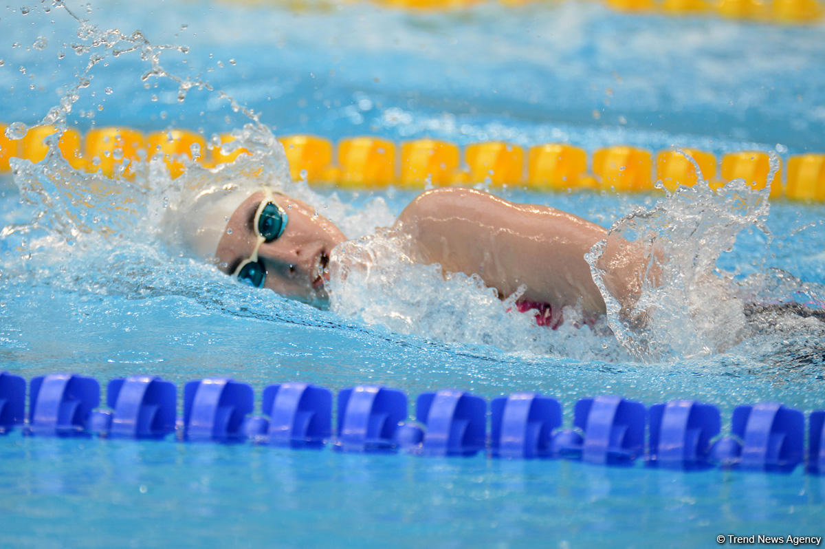 Azerbaijani swimmers back from Turkey with medals