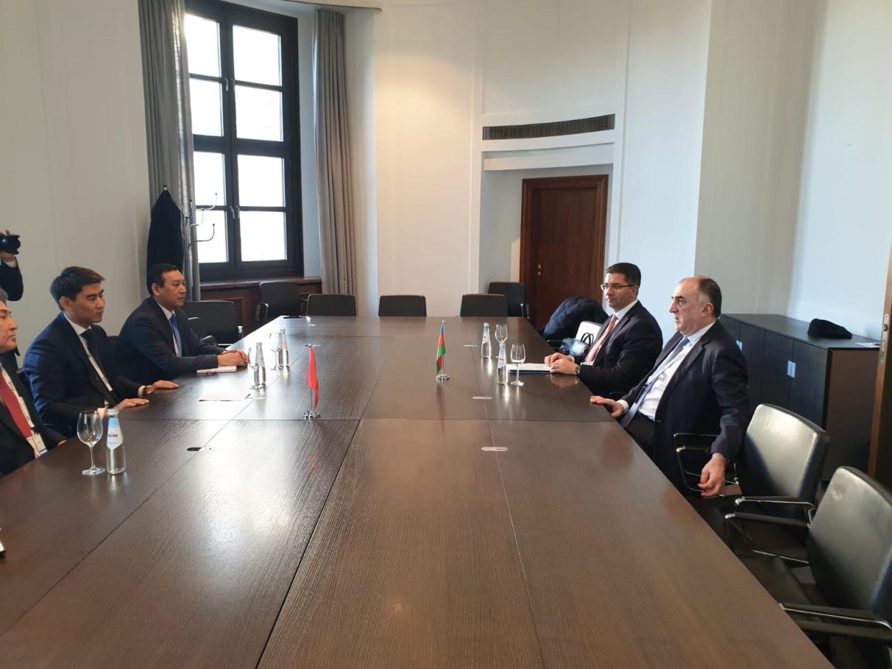 Azerbaijani FM meets with Deputy PM of Croatia