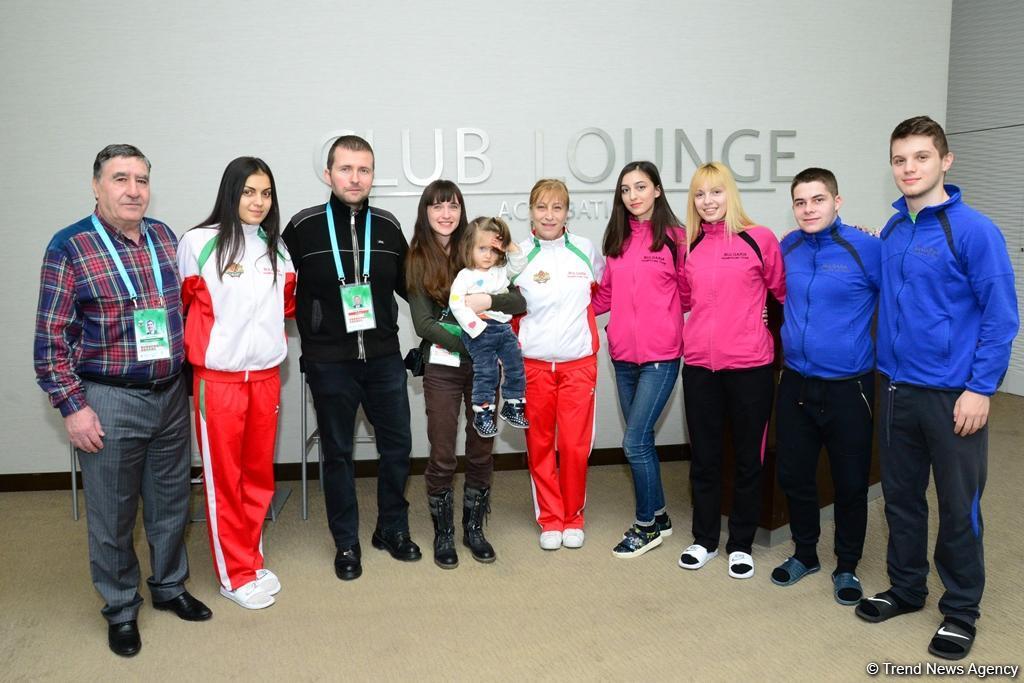 Bulgarian Council in Baku meets with athletes at Trampoline and Tumbling World Cup [PHOTO]