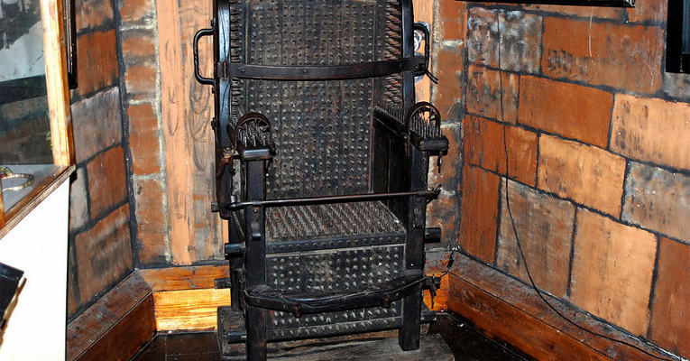 Baku to host exhibition of medieval torture devices