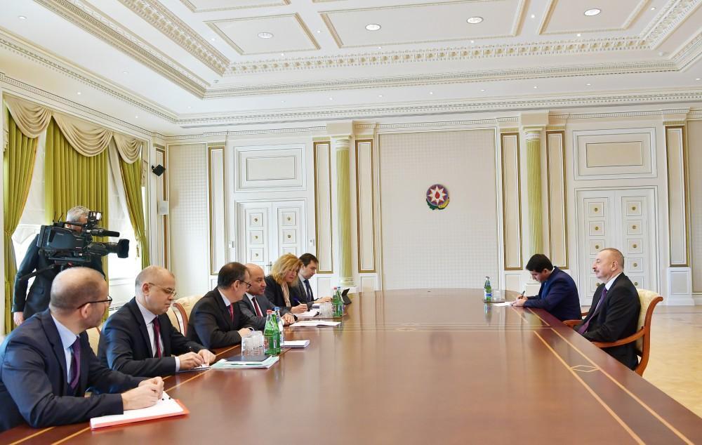 Azerbaijani president receives delegation led by EBRD president [UPDATE]