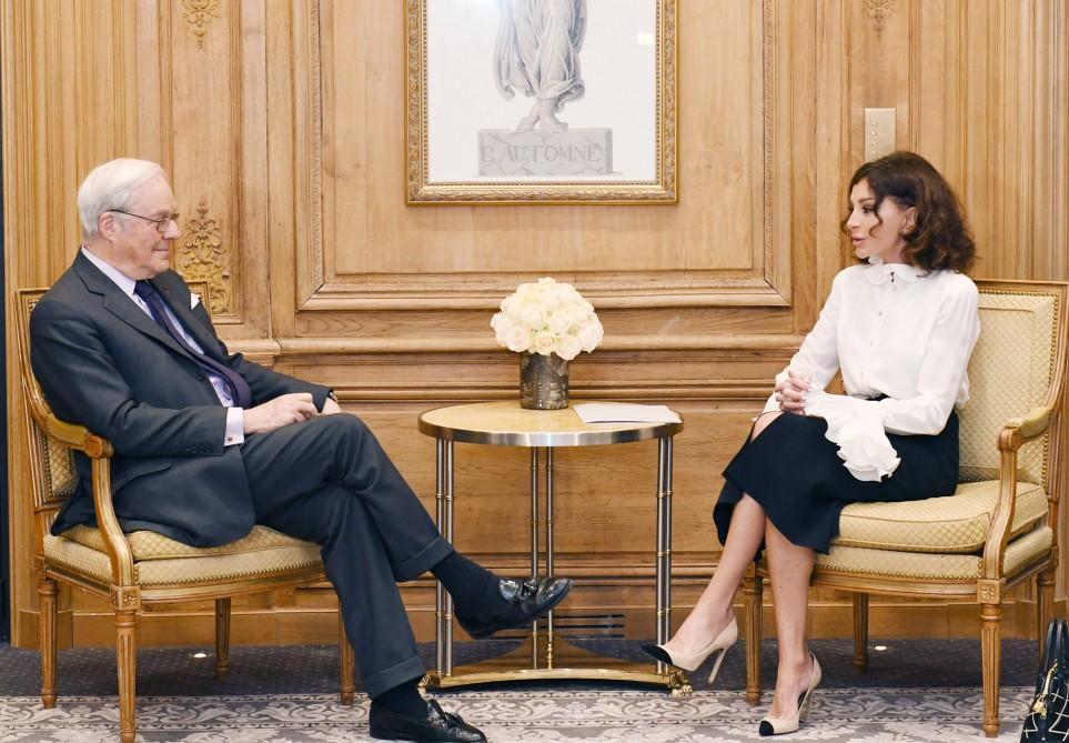 Azerbaijan's First VP meets chairman of Rothschild Global Financial Advisory [PHOTO]