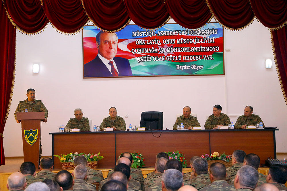 Azerbaijani army completes large-scale exercises [PHOTO]