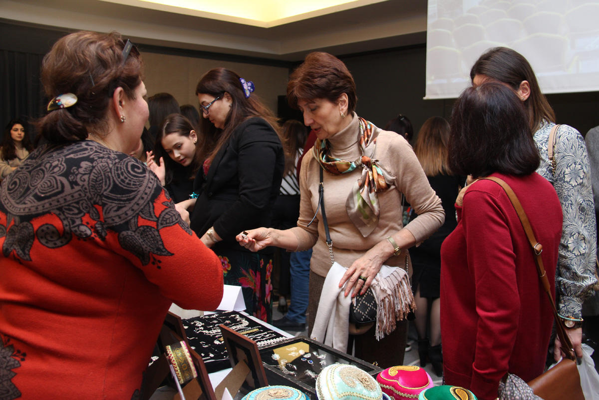 Azerbaijan-France Chamber of Commerce and Industry organizes exhibition [PHOTO] - Gallery Image