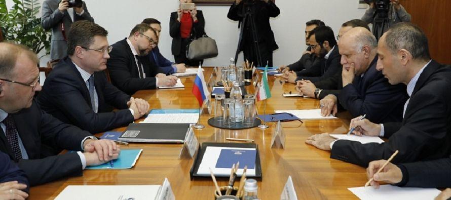 Iranian oil minister holds talks in Moscow [PHOTO]
