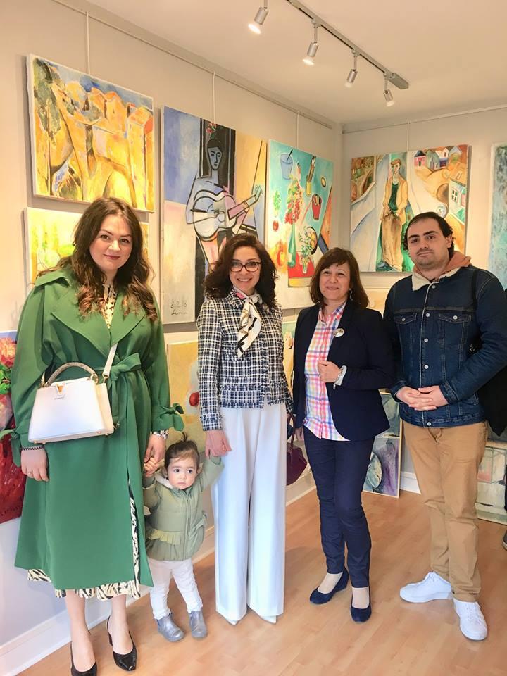 Exhibition of Azerbaijani artists stuns Parisians [PHOTO]