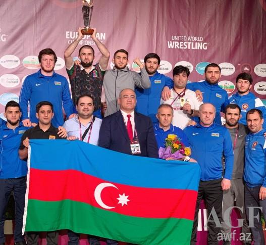 Azerbaijani team becomes third in European Wrestling Championships