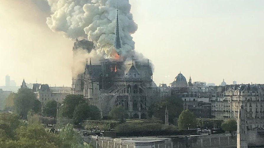 Investigators believe Notre Dame blaze started at base of iconic spire - reports