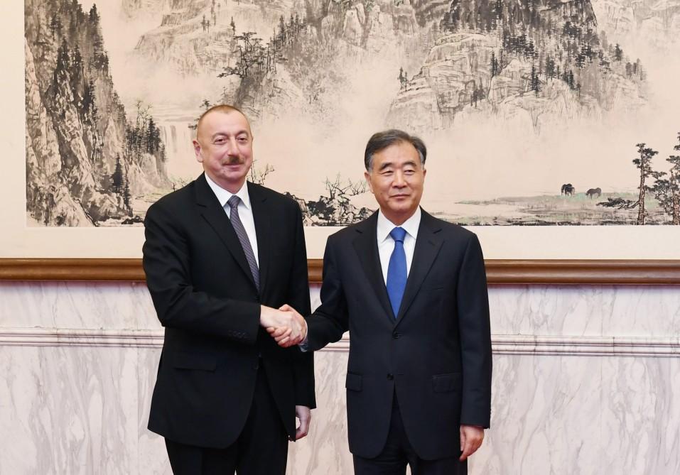 President Aliyev meets member of Political Bureau of Communist Party of China Central Committee [PHOTO]