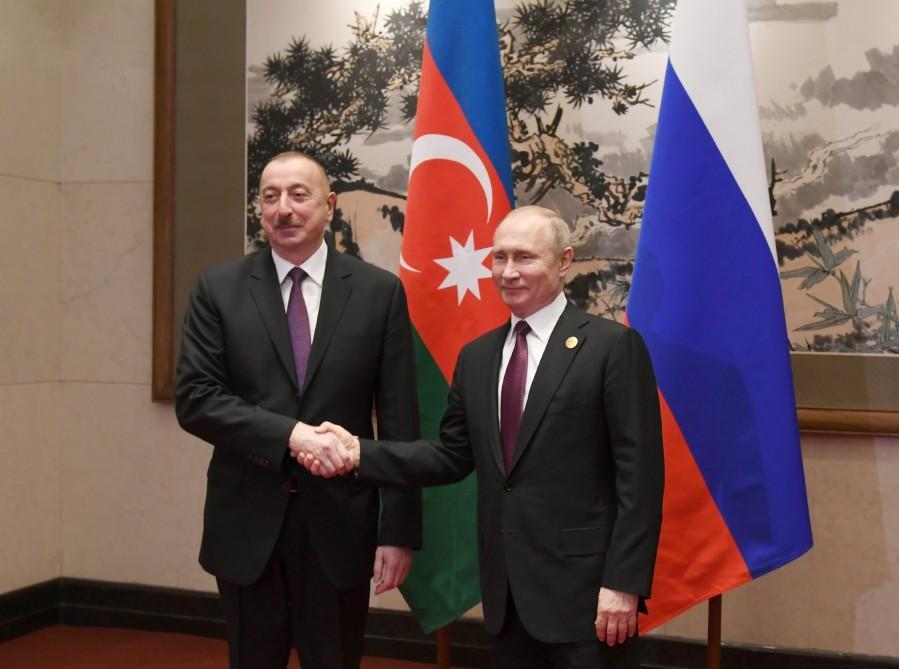 Azerbaijani president meets with Russian counterpart in Beijing [PHOTO]