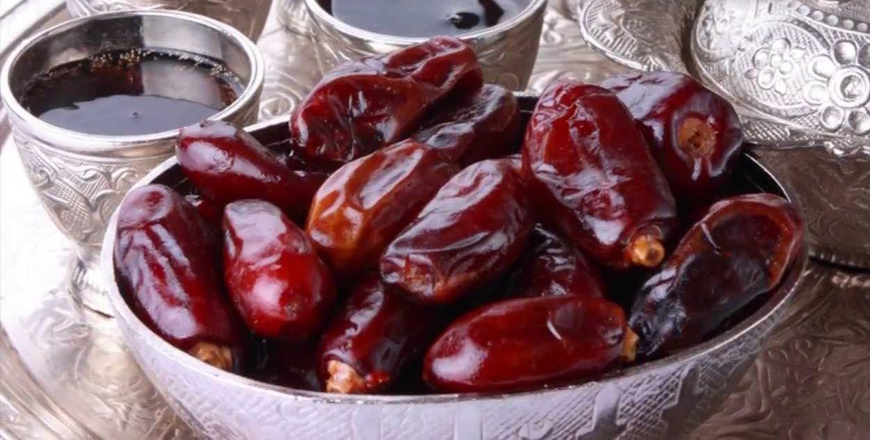 Current price of dates in Iran is 6 times higher than real price