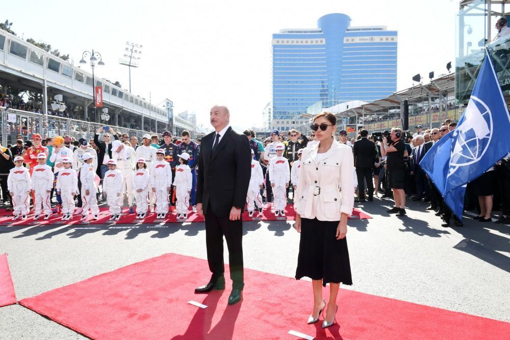 President Aliyev, First Lady Mehriban Aliyeva watched SOCAR Azerbaijan Grand Prix F1 Race [PHOTO]