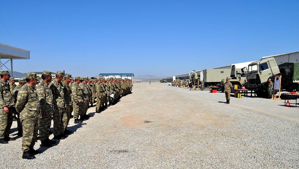 Weapons, military equipment being transferred into summer operation mode in Azerbaijan [PHOTO]